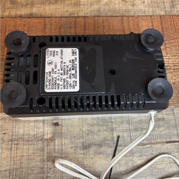 Chef's Choice Diamond Hone Sharpener Model 310 White - TESTED - Picture 6 of 8